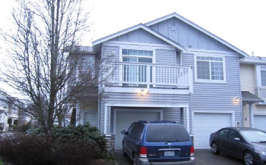2nd image of 6832 20th St E Unit 2