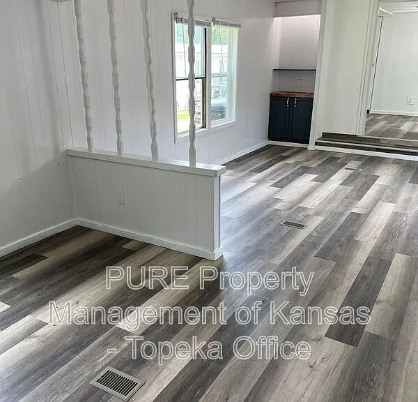 1208 Oak St #4 — Photo 13