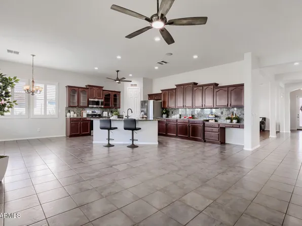 9386 S 181ST Drive, Goodyear, AZ 85338