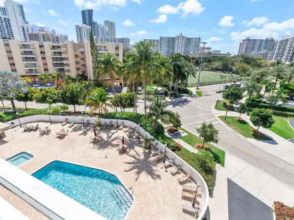 17801 N Bay Rd APT 607, Sunny Isles Beach, FL 33160