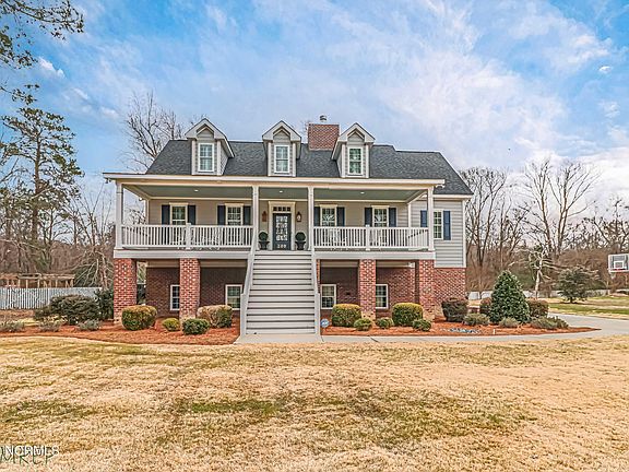 4th image of 309 Glen Oak Dr
