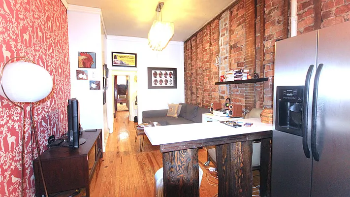 Rented by Nooklyn NYC LLC | media 17