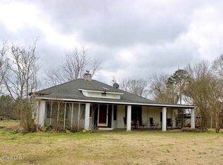 3010 Plantation Ln, Liberty, MS 39645
