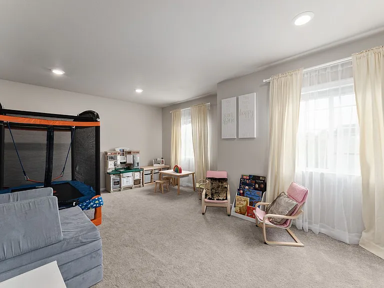 3273 Hanna Dr NE — Photo 26