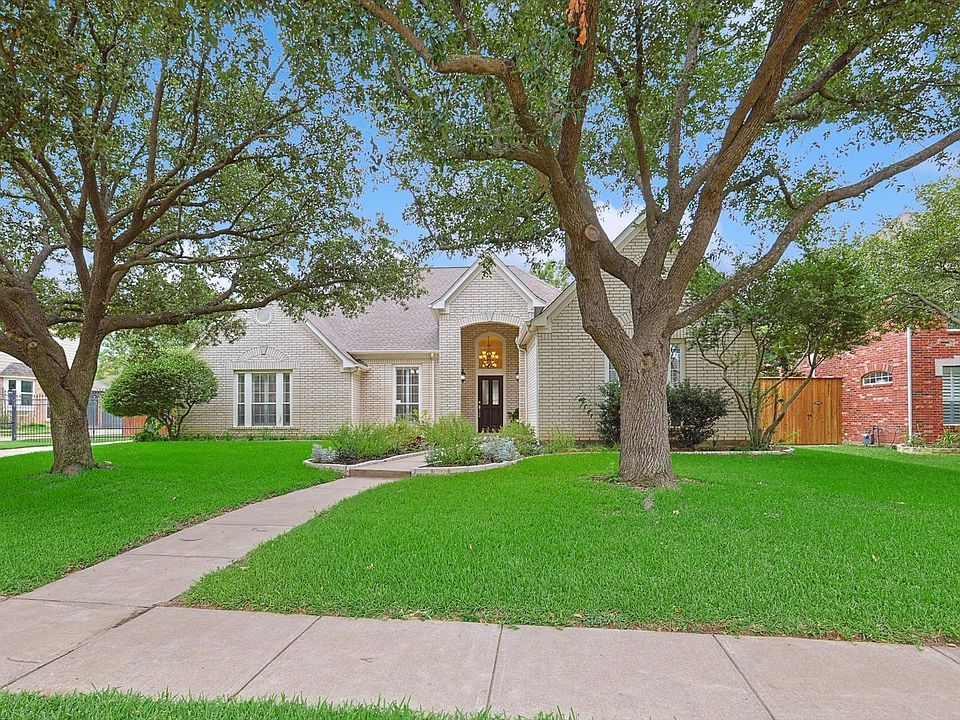 1st image of 1905 Water Lily Dr