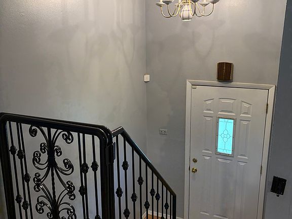 4th image of 63 Cambridge Ln