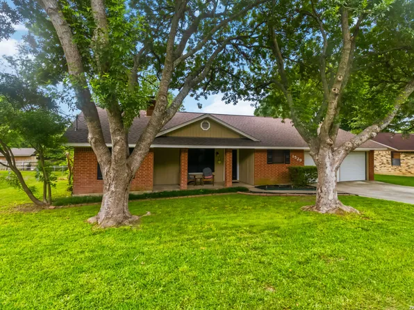 1529 Allison, New Braunfels, TX 78130