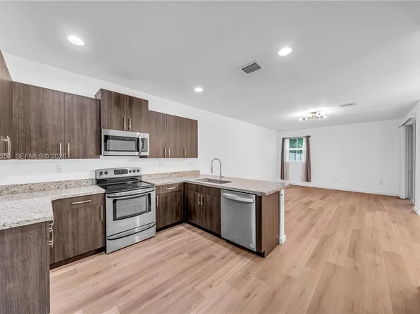 1426 SE 24th Ter, Homestead, FL 33035