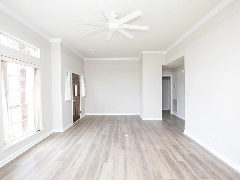 123 Braxton Way — Photo 9