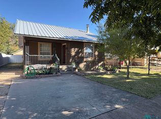 207 N Michigan Ave, Roswell, NM 88201