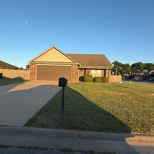 2 Dunwood Dr Photo 1