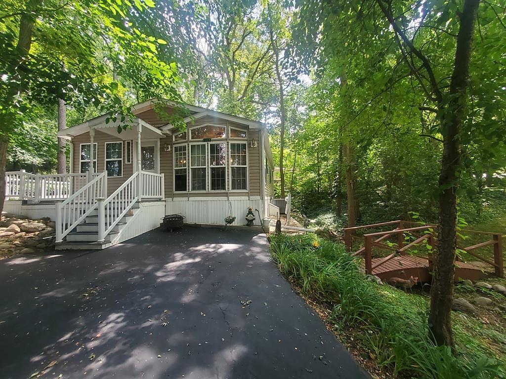 149 Vacation Boulevard, Edgerton, WI 53534 Zillow