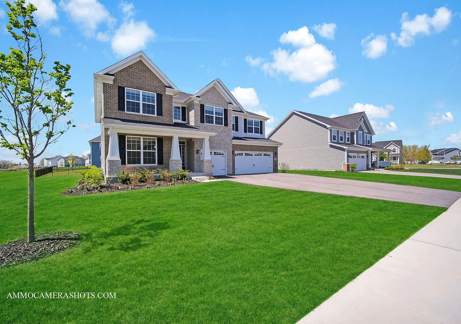 4 bed, 2.5 bath, 3097 sqft, $4,295 — Photo 2