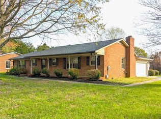780 Sedge Garden Rd, Kernersville, NC 27284