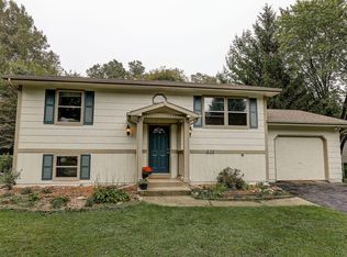 232 Tabot St, Dousman, WI 53118