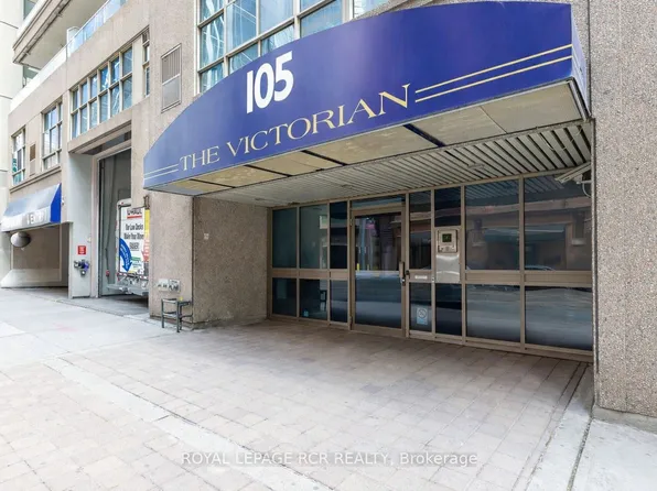 105 Victoria St #804, Toronto, ON M5C 3B4
