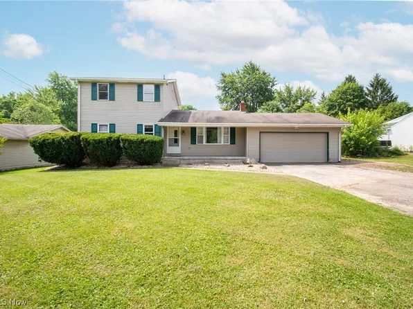 4095 Kirk Rd, Youngstown, OH 44511