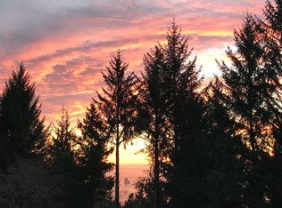 95662 Eggers Rd, Brookings, OR 97415