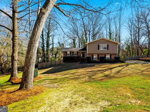 2201 Spring Mill Cv, Atlanta, GA 30338