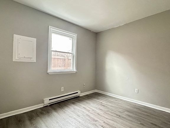 4th image of 511 Ashlawn Dr #11301839
