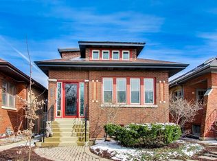 944 N Ridgeland Ave, Oak Park, IL