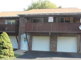 2 Concord St, Natrona Heights, PA 15065