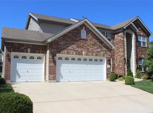 6230 Pathfinder Dr, Saint Louis, MO 63129