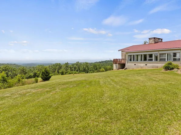 297 Woodall Mountain Rd, Pickens, SC 29671