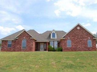 916 Autumn Way, Blanchard, OK 73010