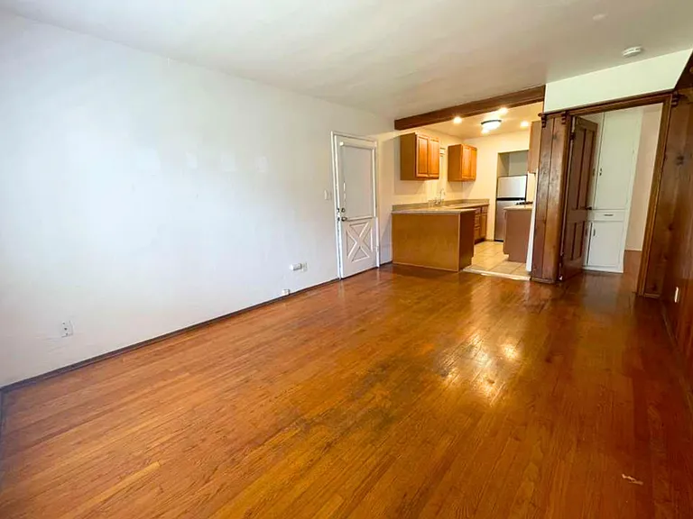 2419 1st Ave #3 — Photo 8