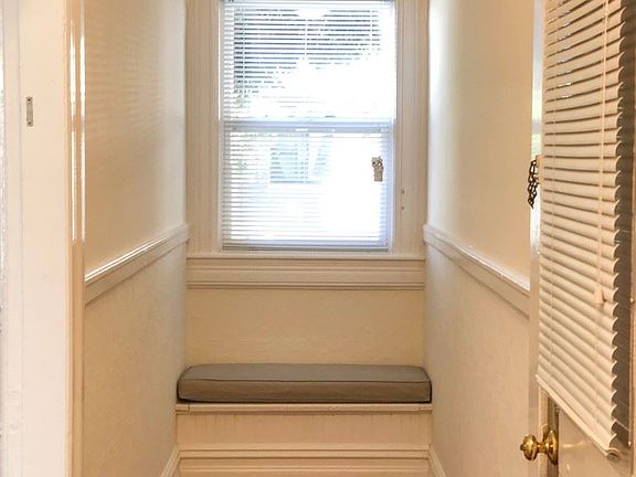 4th image of 1718-1728 Hyde St #7498595
