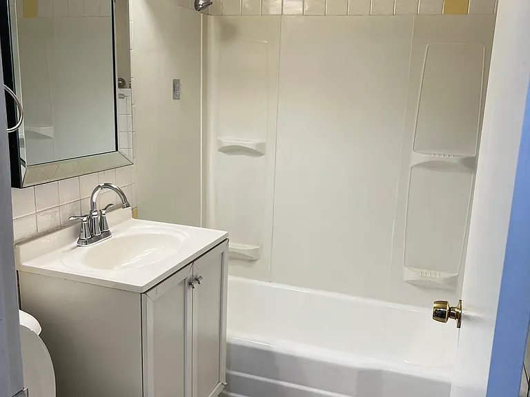 4401 Prescott Ave #1B — Photo 10