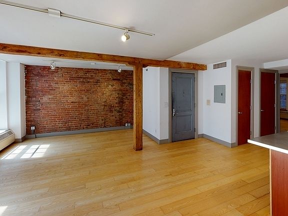 3rd image of 85 Water St APT 3A