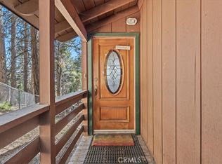 31347 Circle View Dr, Running Springs, CA 92382
