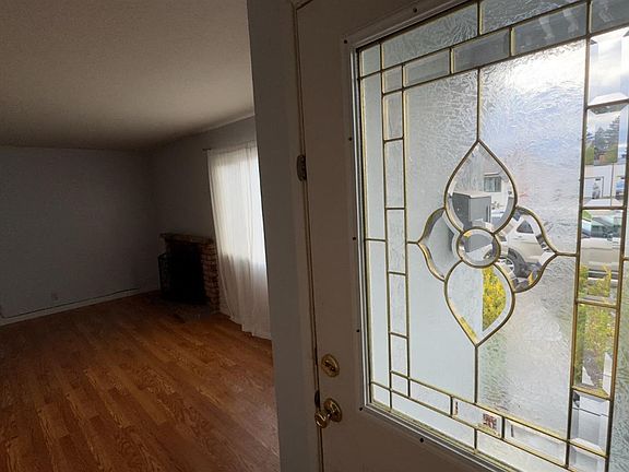 5th image of 2488 Beaufort Drive