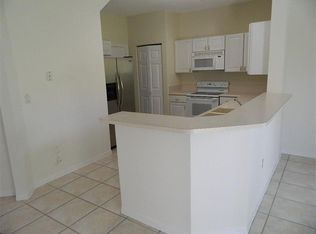 10226 SW 20th St, Hollywood, FL 33025