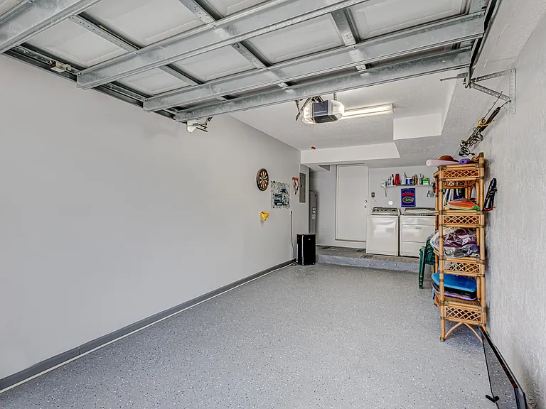 207 Mainsail Cir — Photo 38