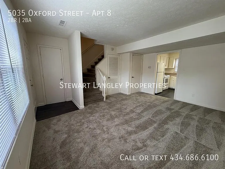 5035 Oxford St #8 — Photo 2