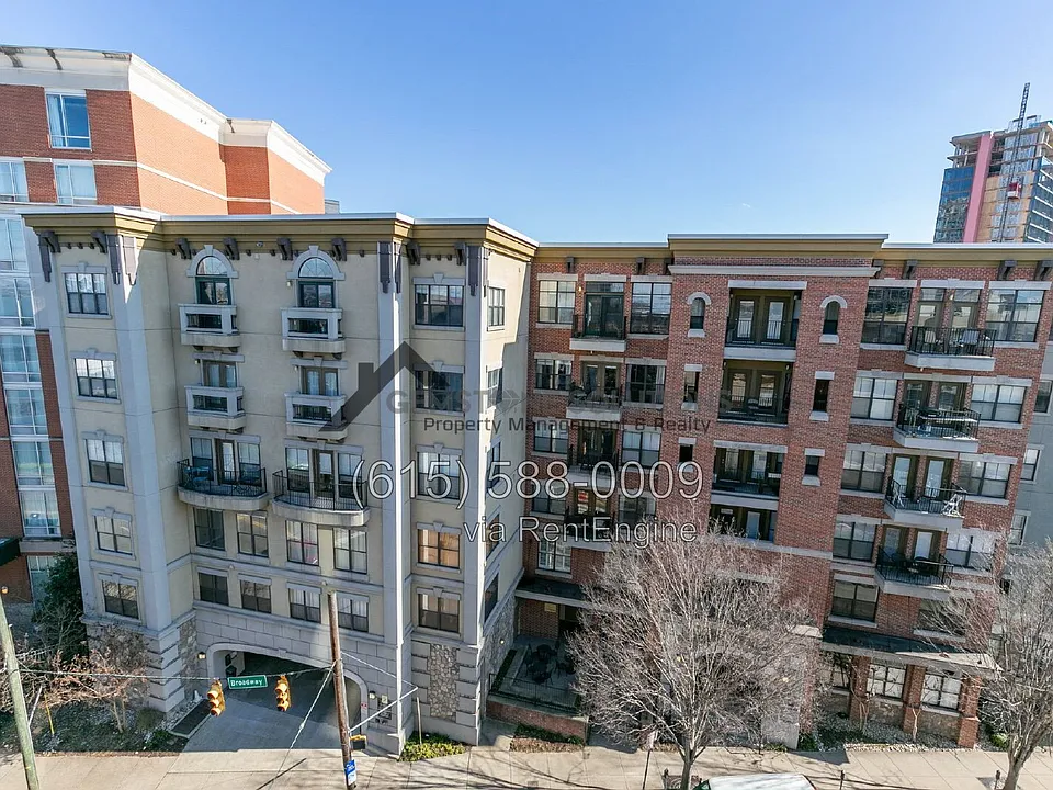 1803 Broadway #507