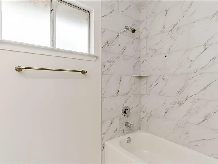 4200 Everest Ln — Photo 28