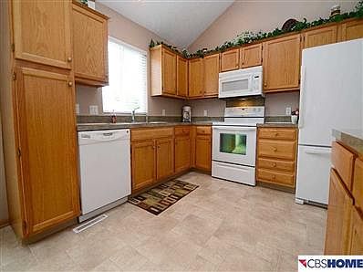 2nd image of 3218 Wilhelminia Dr