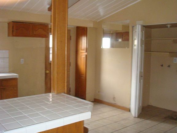2nd image of 1441 Glenshaw Dr