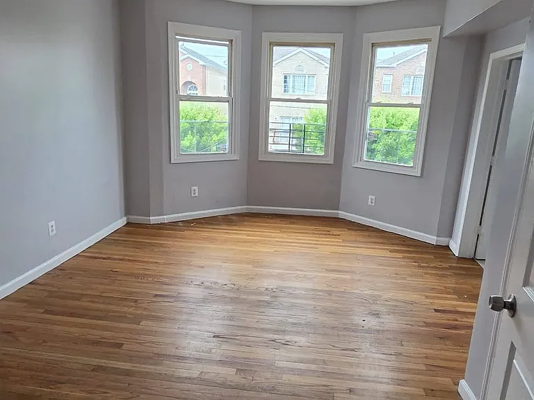 736 S 12th St #2B — Photo 5