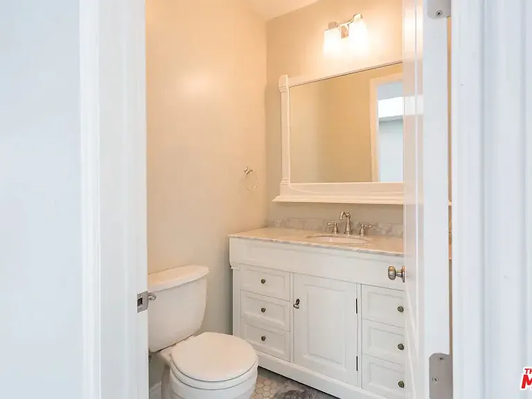 7311 Gaviota St — Photo 13