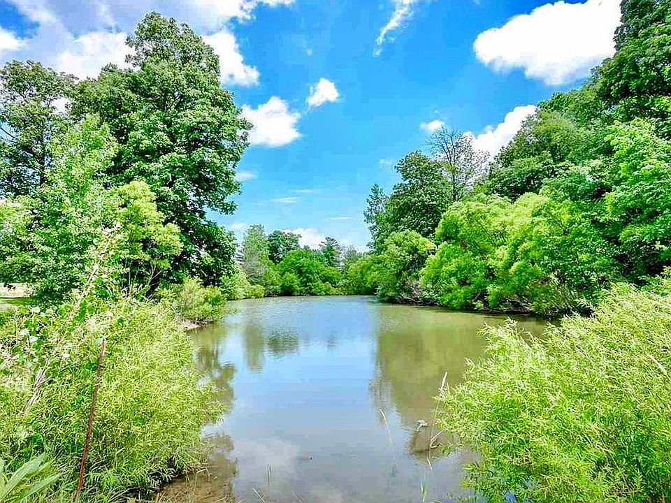 2nd image of 5231 W County Road 900 N