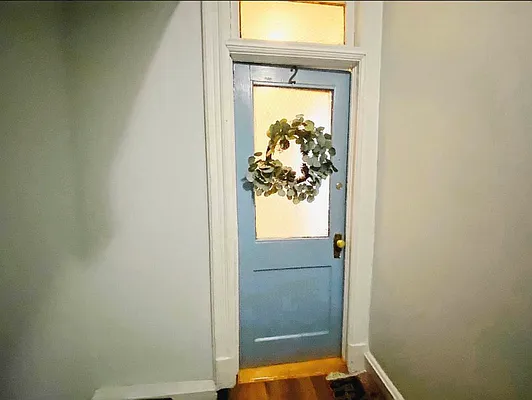 Rented by Corcoran | media 21