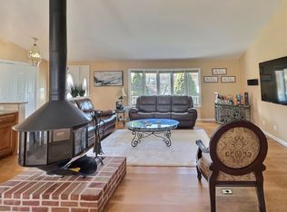 75 Eureka Ave, Stratford, CT 06614