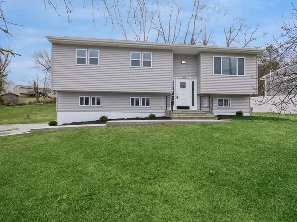 4 Franton Drive, Wappingers Falls, NY 12590