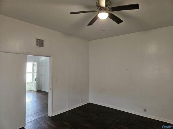 huntsville-alabama-92095811 picture