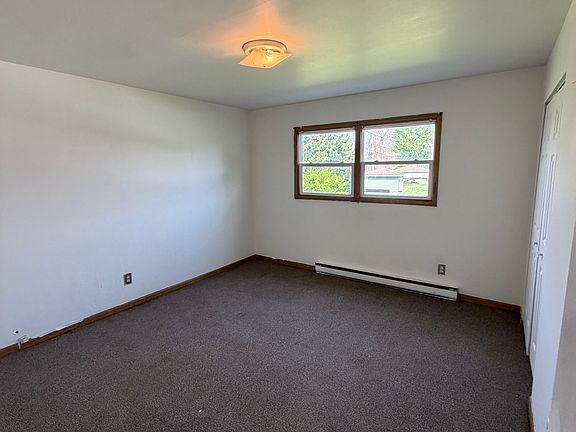 5th image of 1891 Truman St #1891